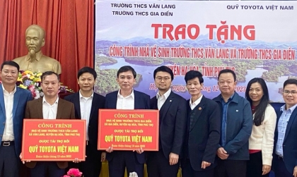 Quỹ Toyota Việt Nam bàn giao khu nhà vệ sinh cho 600 học sinh